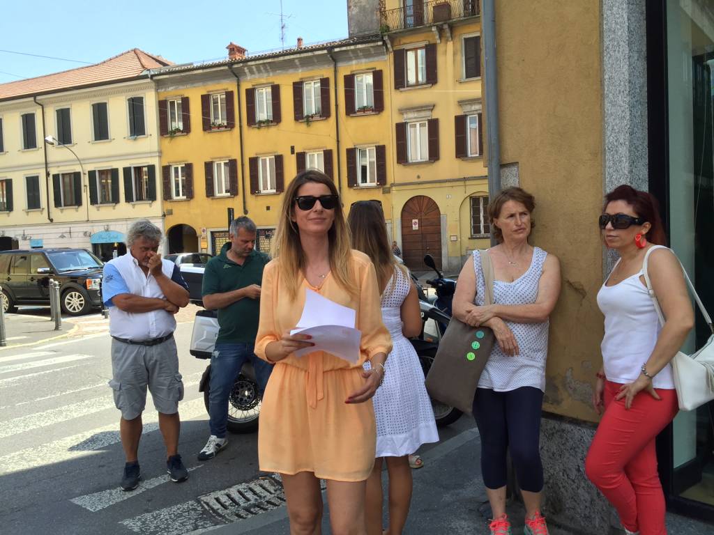 Protesta dei lavoratori della Quiete davanti il Tribunale