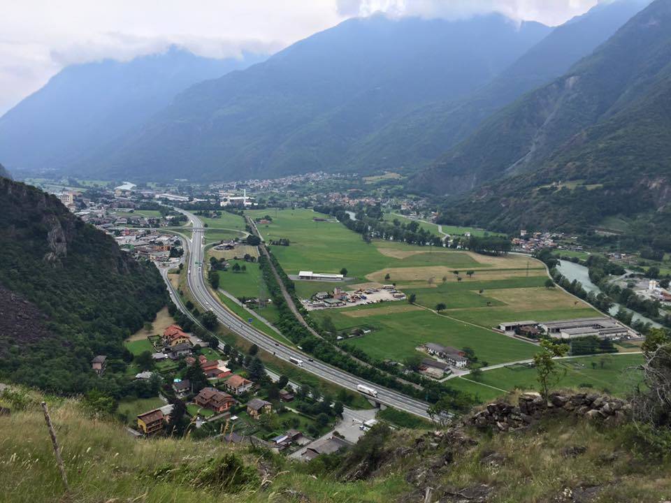 via francigena Chatillon Verres