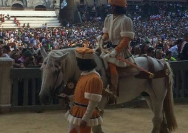 Palio dell’Assunta 2016: Cappotto della Lupa