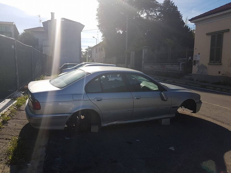 auto abbandonate busto arsizio
