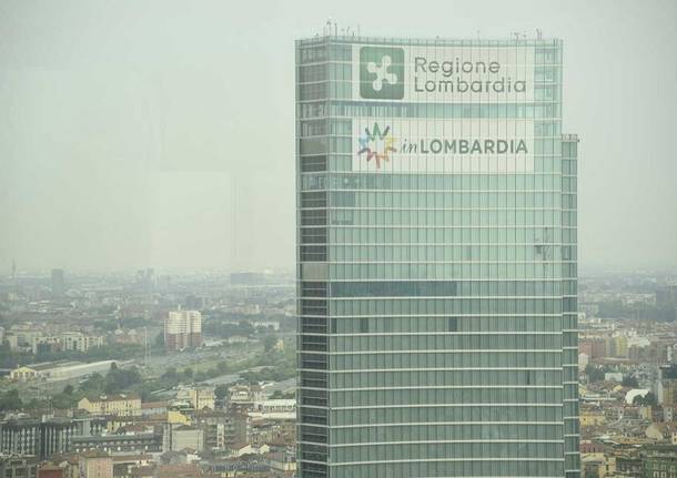 palazzo regione lombardia