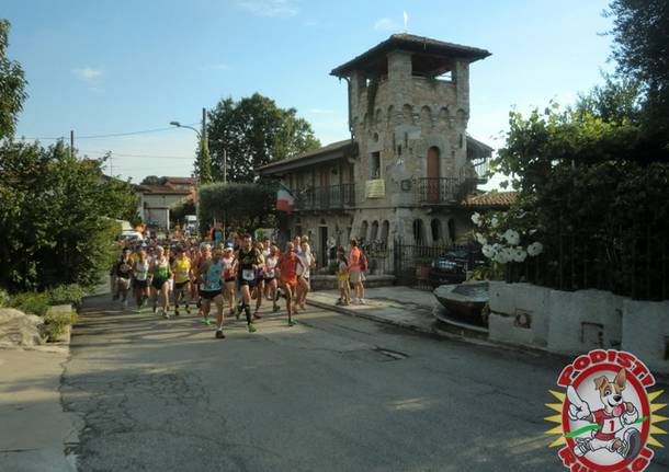 Di corsa per le vie di Brebbia per San Rocco