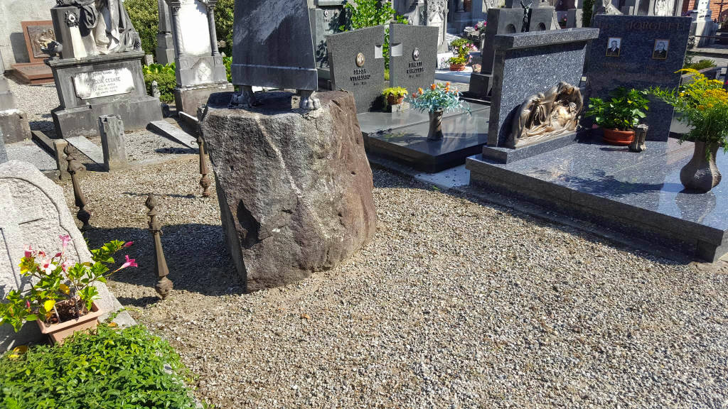 Cazzago Brabbia, l'ex sindaco fa pulizia