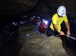 Cunardo - bambini in grotta