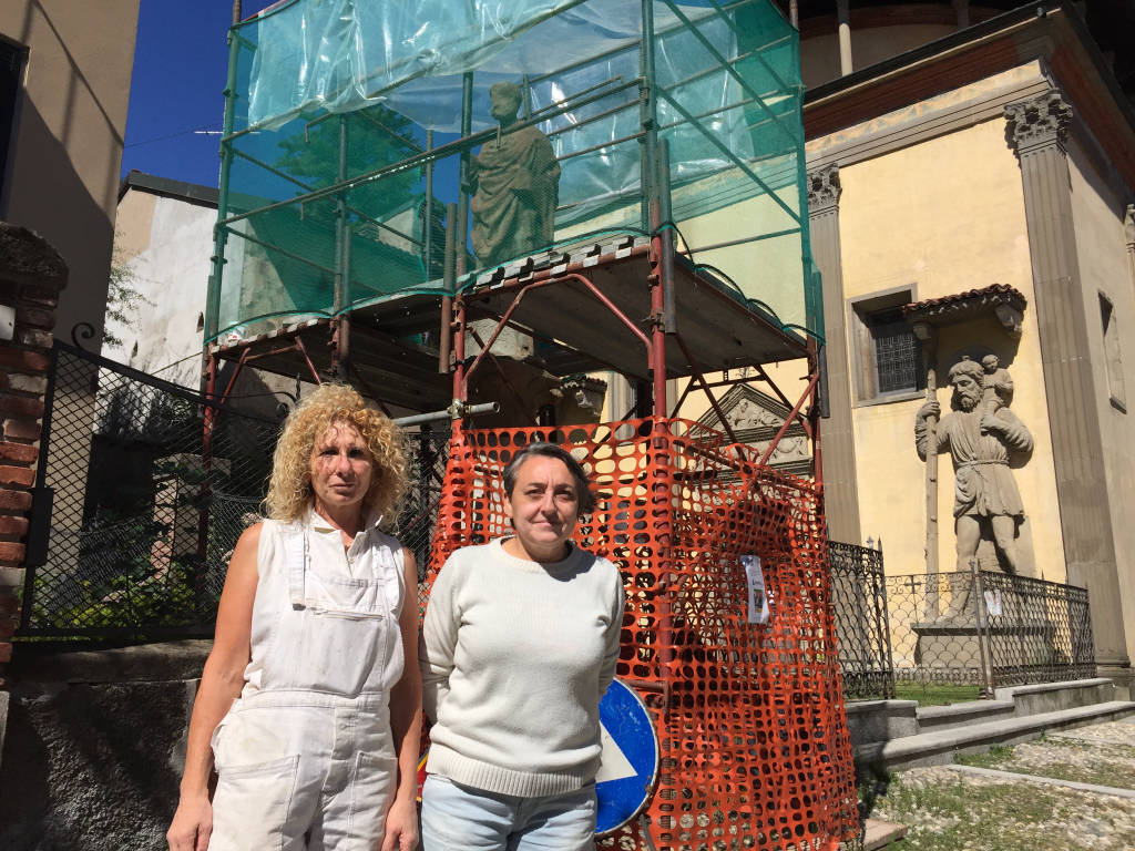 Il restauro della statua di sant'Ambrogio