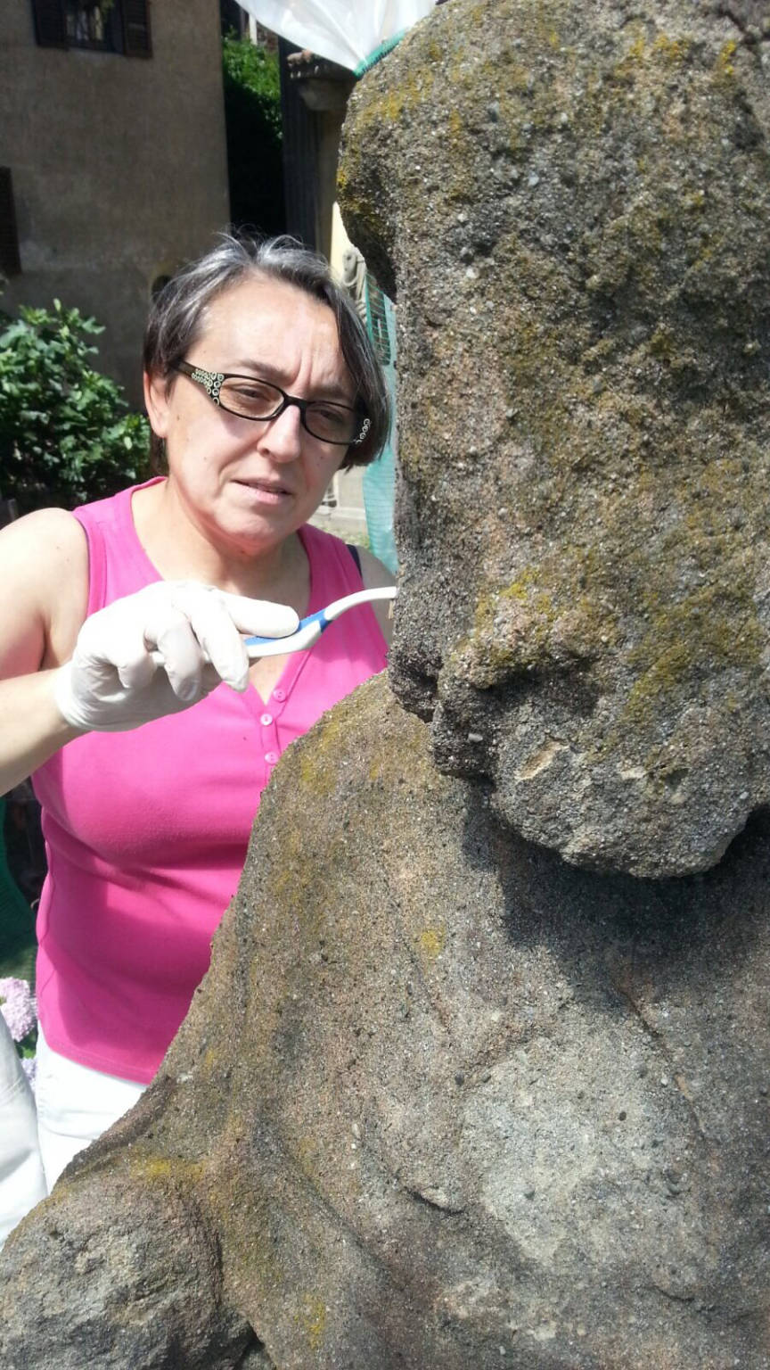 Il restauro della statua di sant'Ambrogio