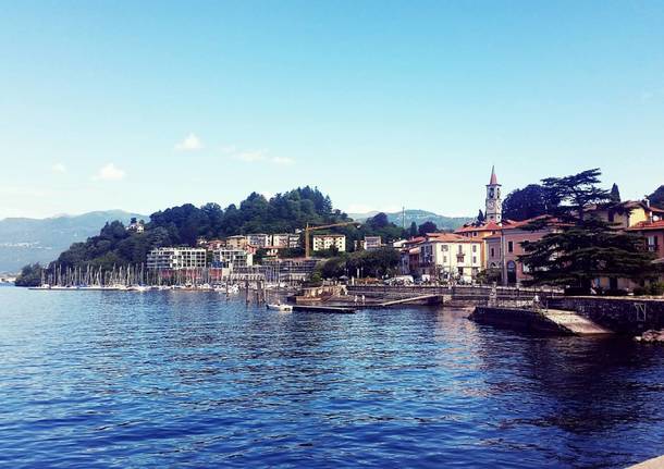 Laveno di notte e di giorno