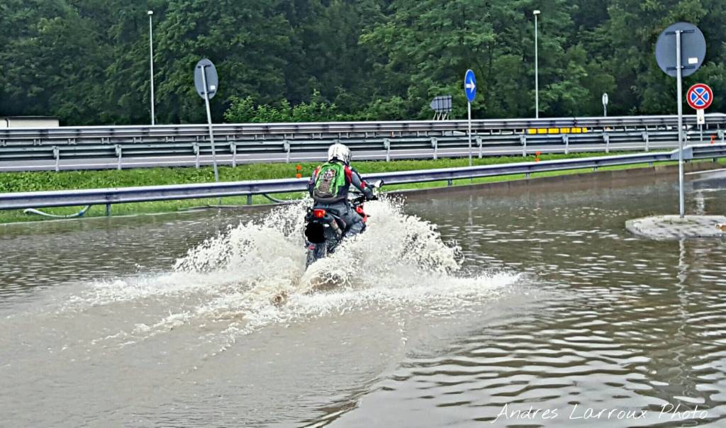 Temporali sulla provincia, strade allagate