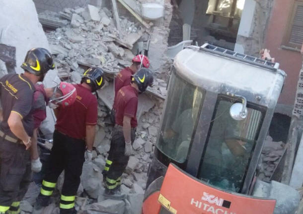 terremoto vigili del fuoco varese