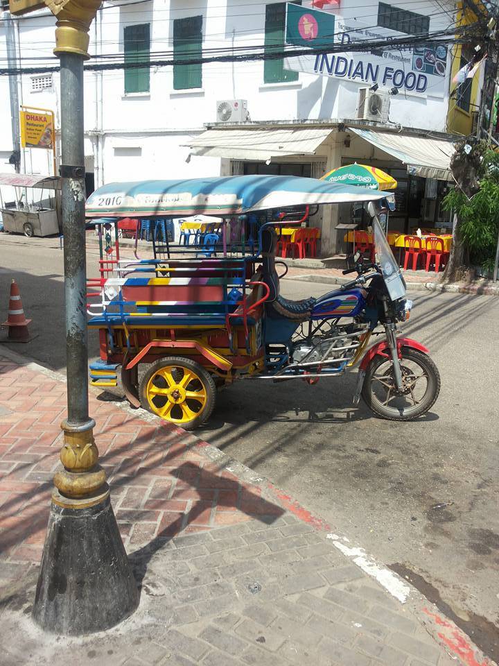 Tra i mille colori del Laos
