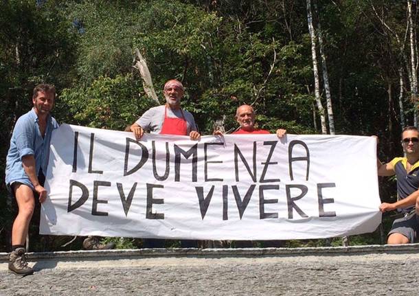 Un selfie per salvare il rifugio di Dumenza