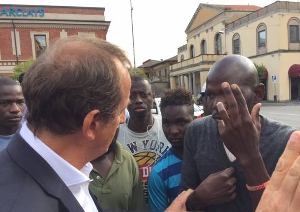 centro accoglienza busto arsizio richiedenti asilo profughi