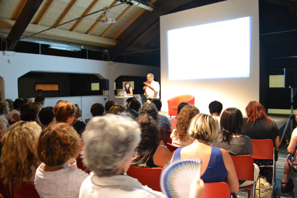 Docenti a lezione al Maga