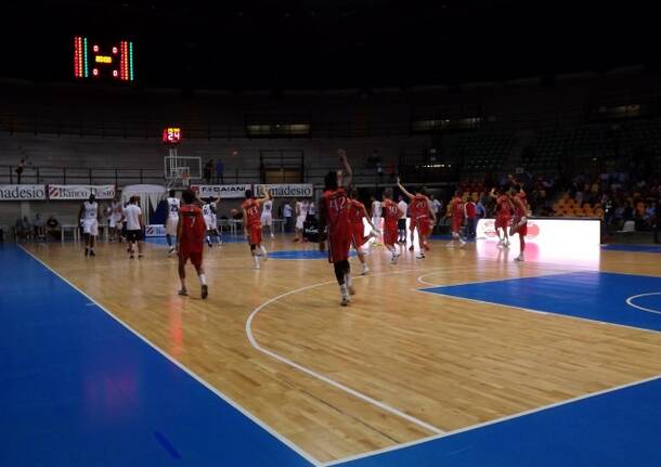Basket: Cantù- Legnano