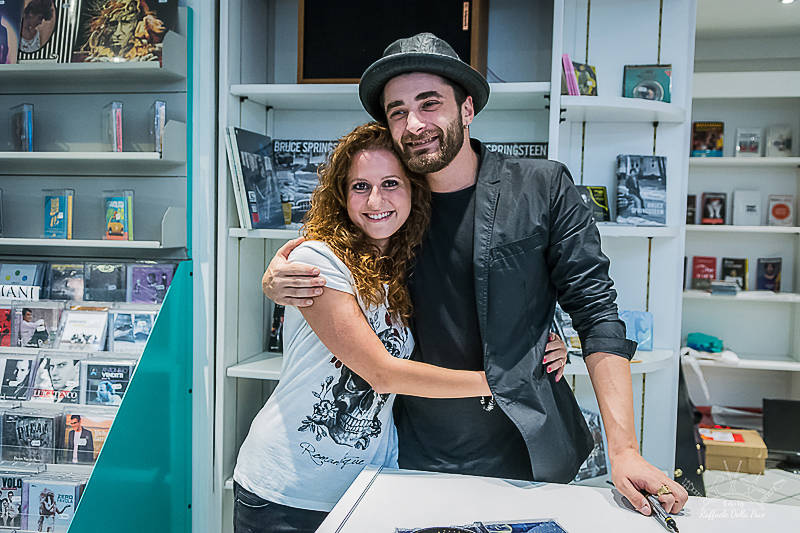 Giò Sada incontra i fan