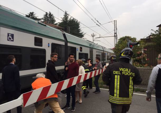 Incidente al passaggio a livello di Gazzada