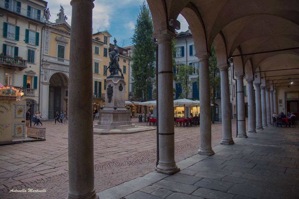 Piazza del Podestà - foto di Antonella Martinelli