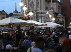 piazza san giovanni busto arsizio centro amatriciana