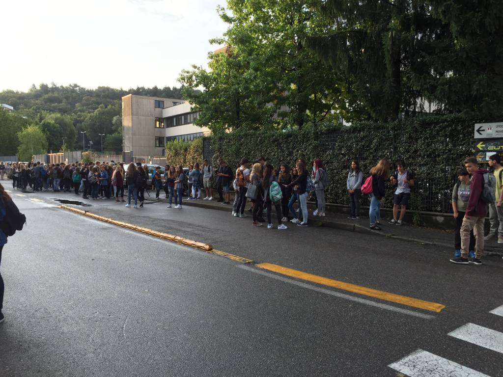 Primo giorno di scuola a Varese
