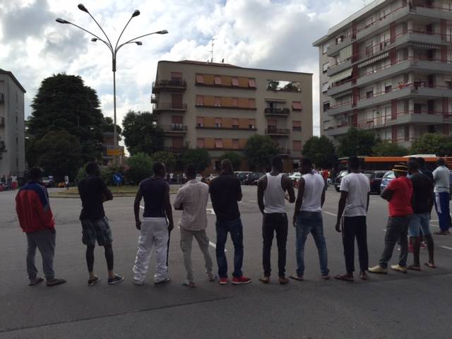 Protesta richiedenti asilo Busto Arsizio