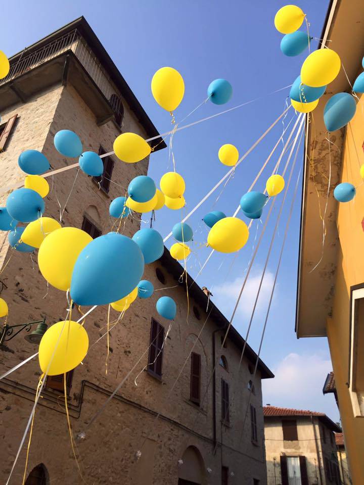 Sara Bertolasi e Luca Broggini sposi: cannottaggio in festa