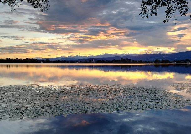 Il tramonto visto dai lettori