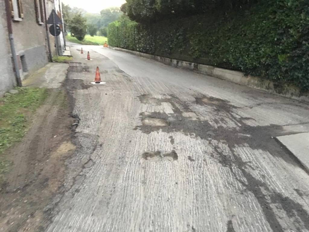 Via Mulino Rocco abbandonata