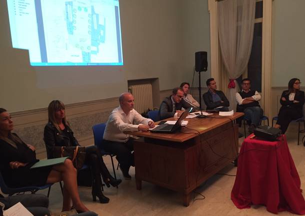 villa calcaterra pubblico giunta settembre 2016