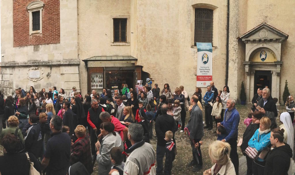 Brisago Valtravaglia - Educandato al Sacro Monte
