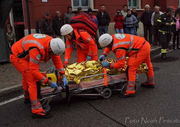 Condominio “in fiamme”, esercitazione riuscita