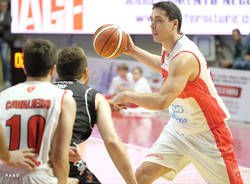 Openjobmetis Varese - Pasta Reggia Caserta 93-74