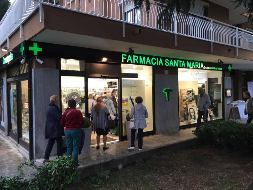 Nuova sede per la farmacia Santa Maria VareseNews Foto