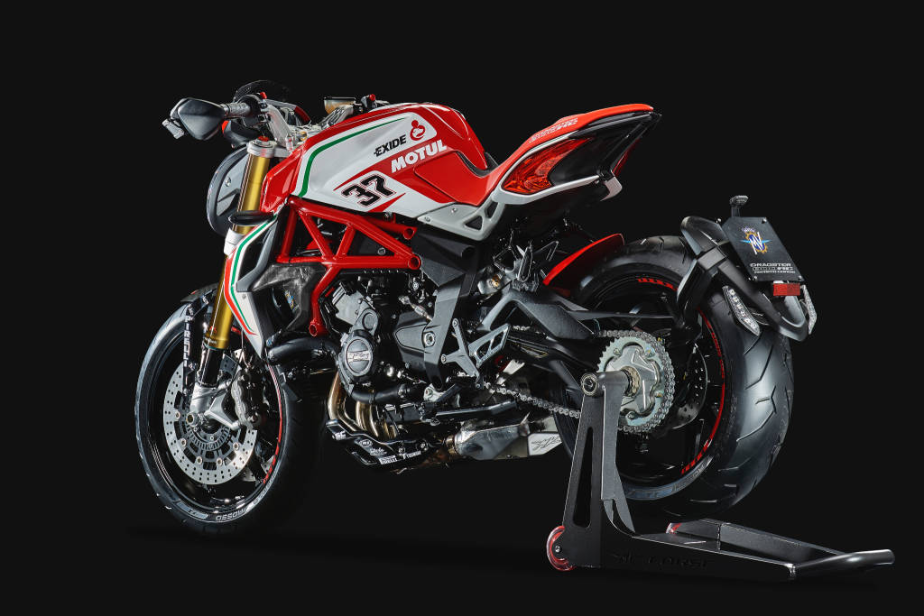 La nuova MV AGUSTA DRAGSTER 800 RC