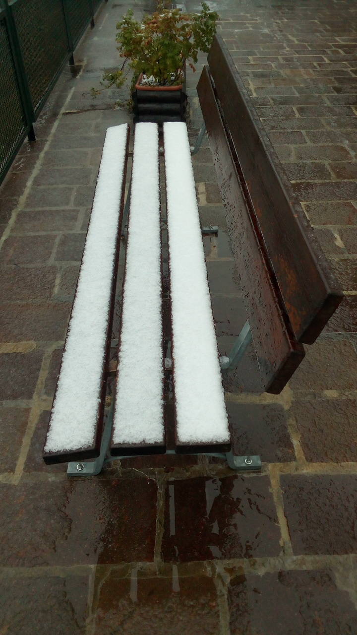 Prima neve al Campo dei Fiori (foto di Artur)
