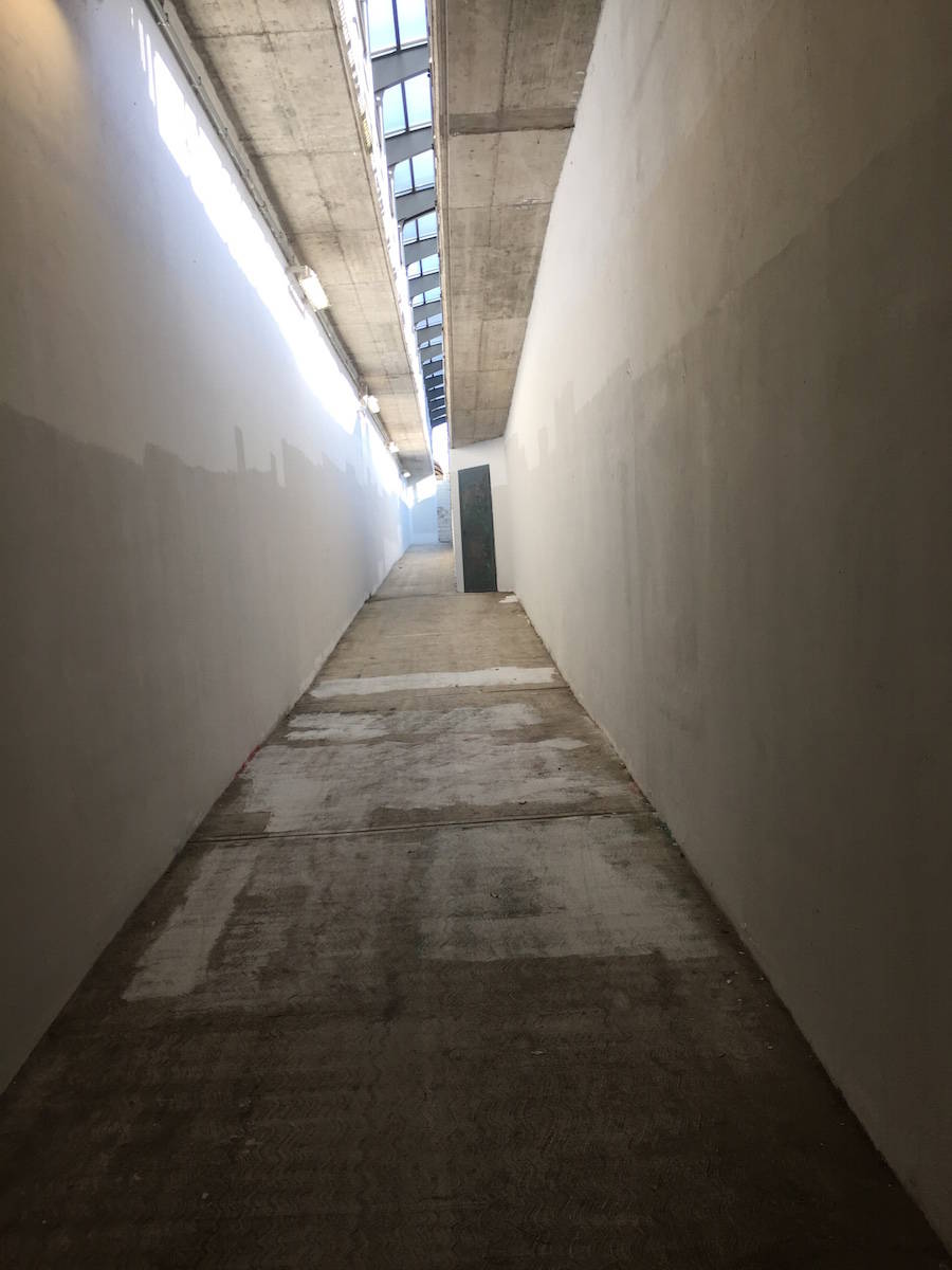 Ripulito il sottopasso della ferrovia