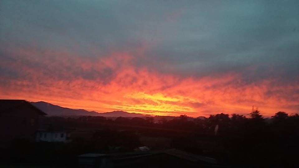 Un\'alba di fuoco