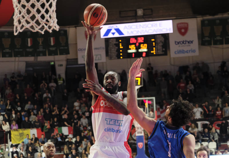 Openjobmetis Varese - Germani Brescia 68-74