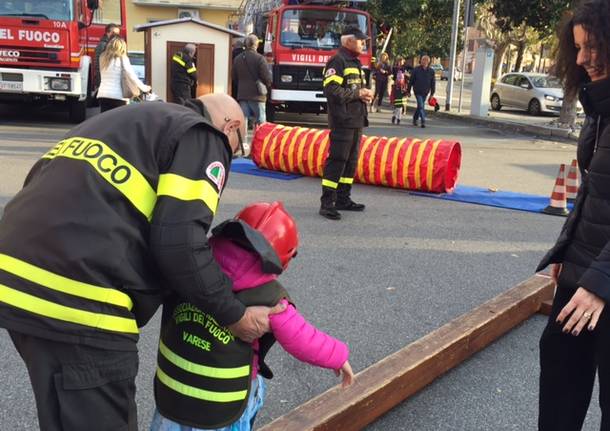 Pompieropoli a Laveno