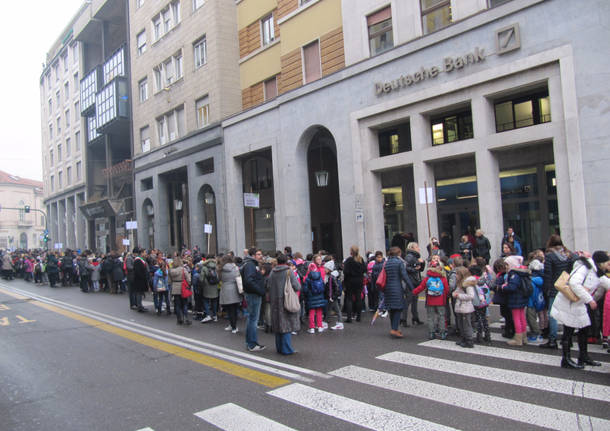 “Vogliamo i nostri diritti” i bambini scendono in piazza