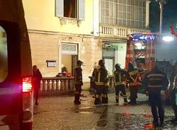 incendio in una cucina laveno mombello