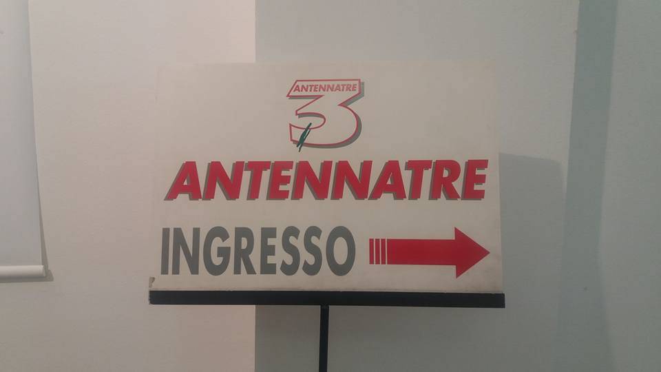 Mostra tv antenna 3