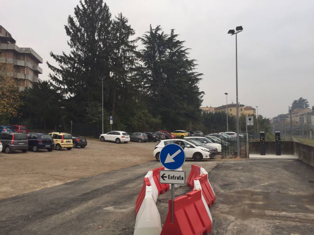 parcheggio ospedale del ponte