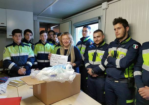 Porto Ceresio - I volontari della Protezione civile a Bolognola (Macerata)