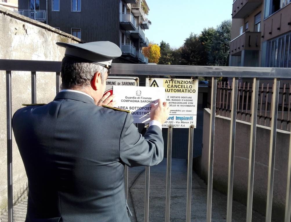 seuqestro saronno usura