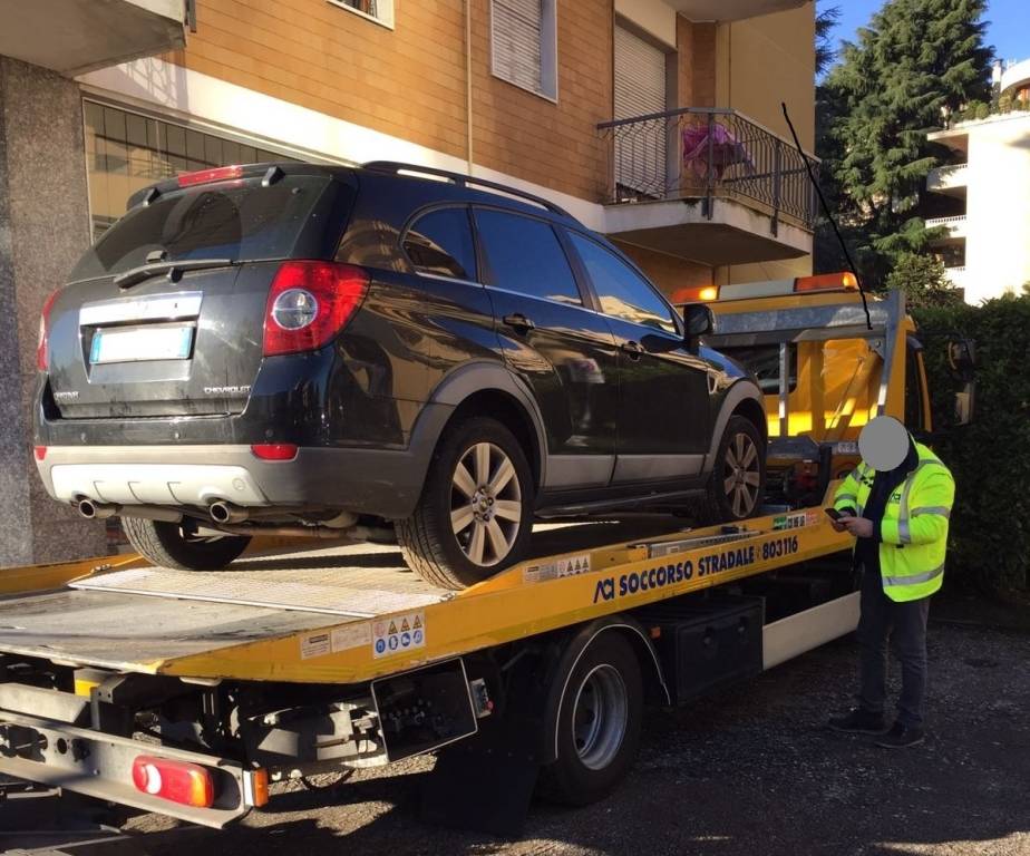 seuqestro saronno usura