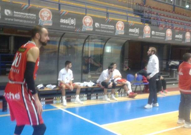 Basket: Latina-Legnano