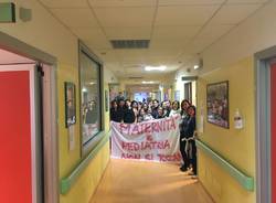 protesta mamme ospedale angera