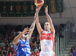 Openjobmetis Varese - Red October Cantù 82-92