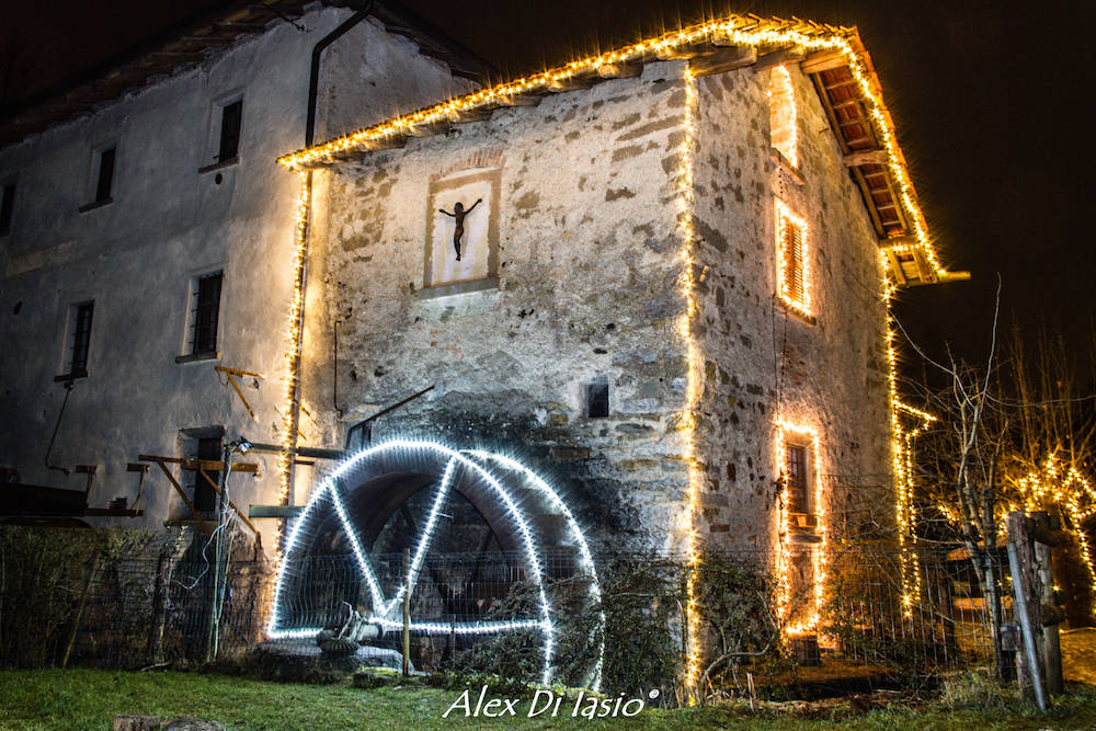 I Mulini illuminati per Natale