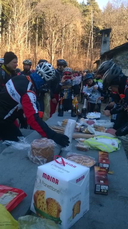 Auguri di Natale in mountain bike